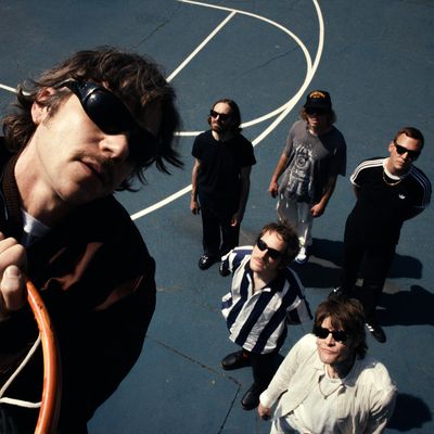 Cage the Elephant