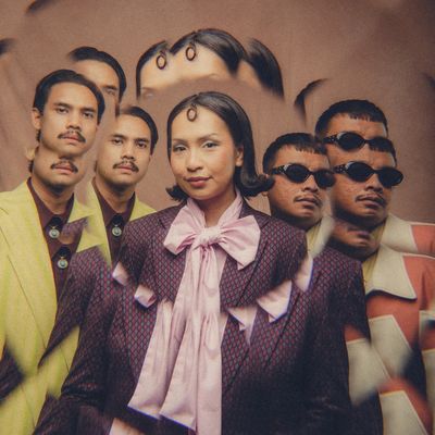 Derya Yıldırım & Grup Şimşek